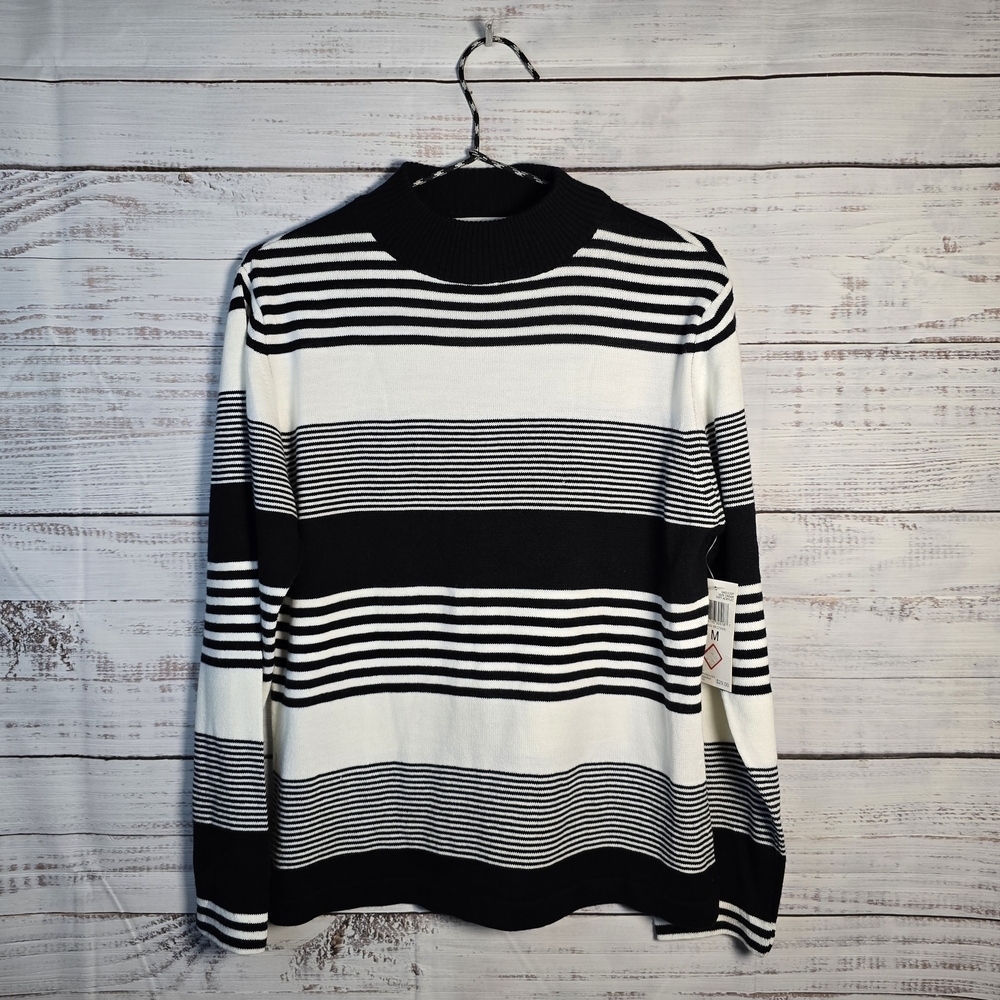 NWT Carolyn Taylor Black and White Striped Womens Mock Neck Knit Sweater Size M